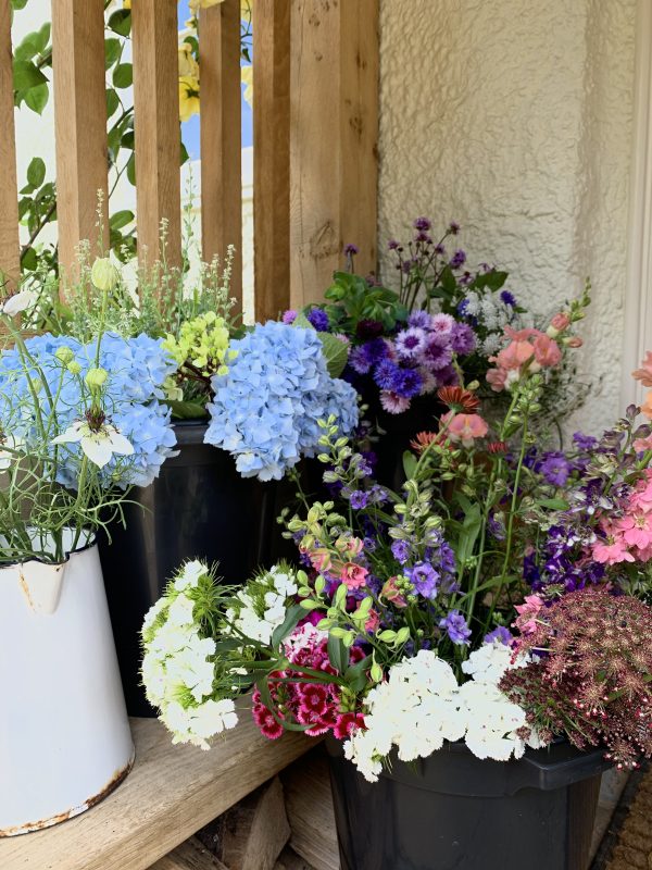 Hand tied bouquet masterclass (for 2)